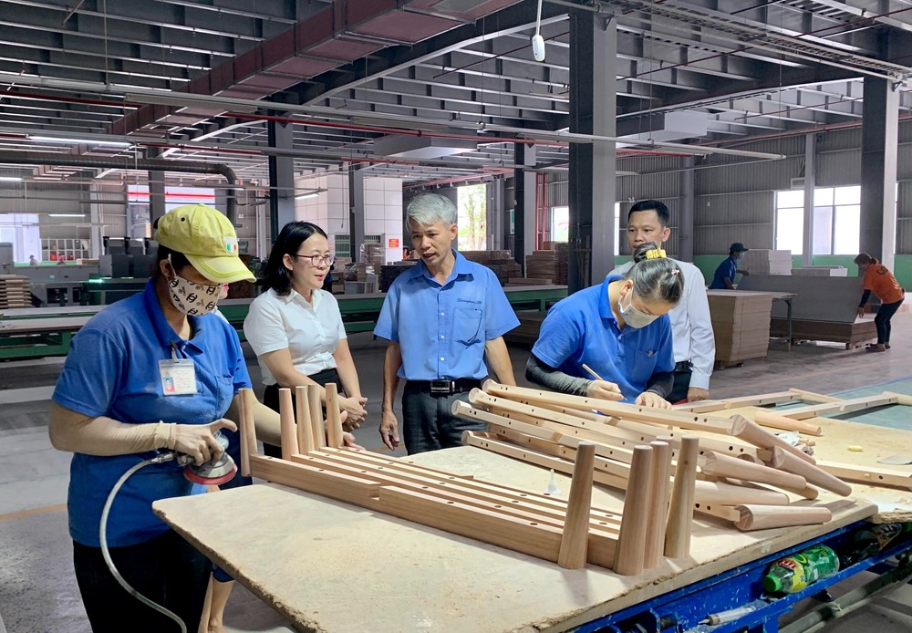 Agribank giảm lãi suất cho vay hỗ trợ người dân, doanh nghiệp - ảnh 2