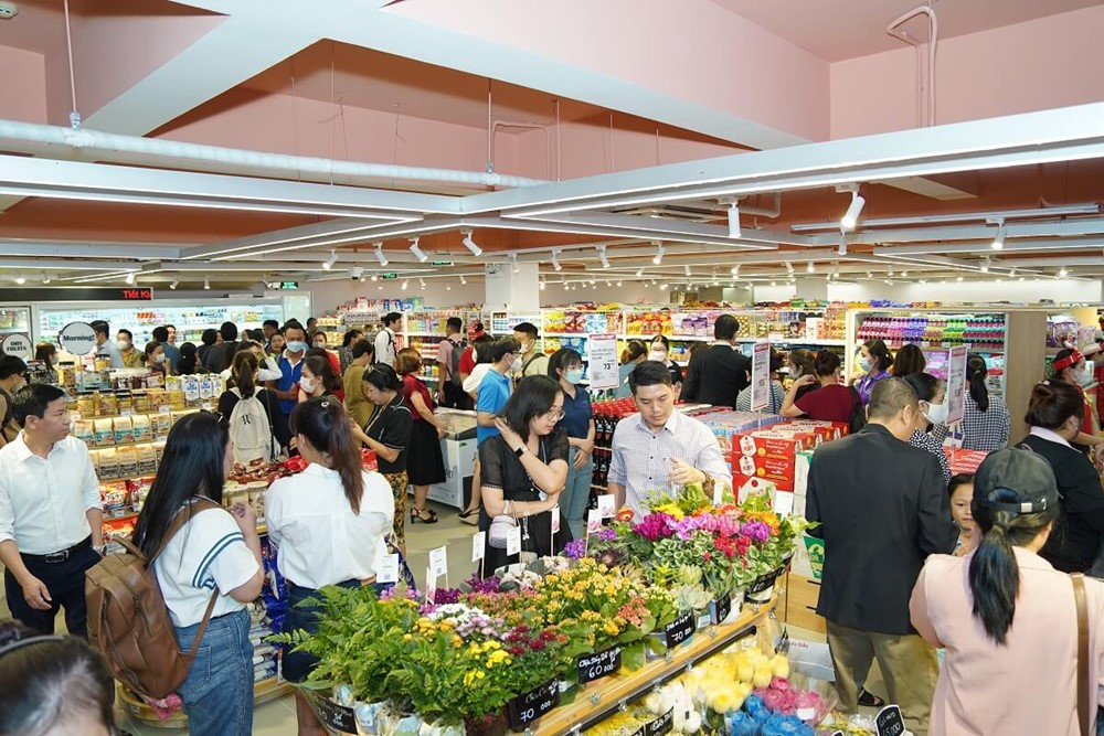Doanh nghiệp bán lẻ “mạnh tay” gia tăng lợi ích cho người tiêu dùng - ảnh 2