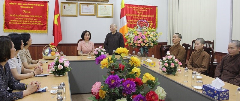 Hội LHPN Hà Nội: Chúc mừng Đại lễ Phật Đản 2022 - ảnh 7
