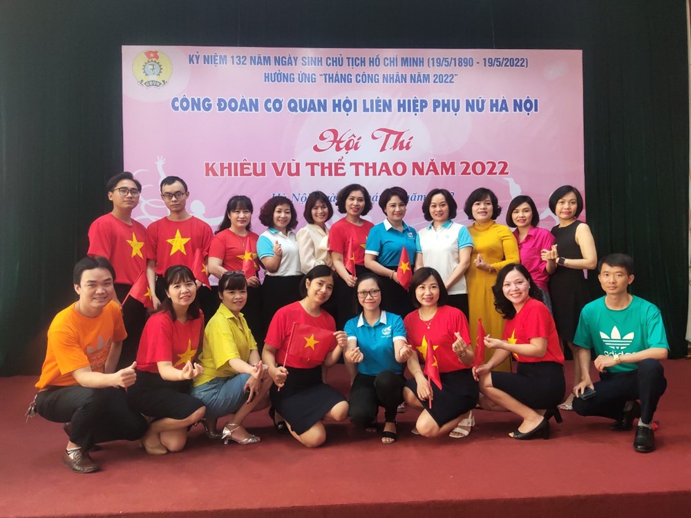 Công đoàn cơ quan Hội LHPN Hà Nội: Đặc sắc, ấn tượng hội thi “Khiêu vũ thể thao” năm 2022 - ảnh 17