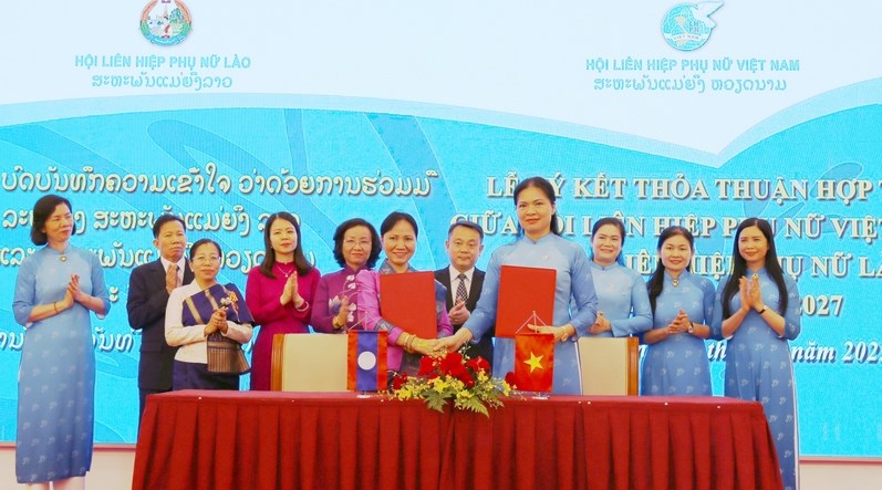 Hội LHPN Hà Nội và THỦ ĐÔ VIÊNG CHĂKý kết biên bản thỏa thuận hợp tác giai đoạn 2022 - 2025 - ảnh 1