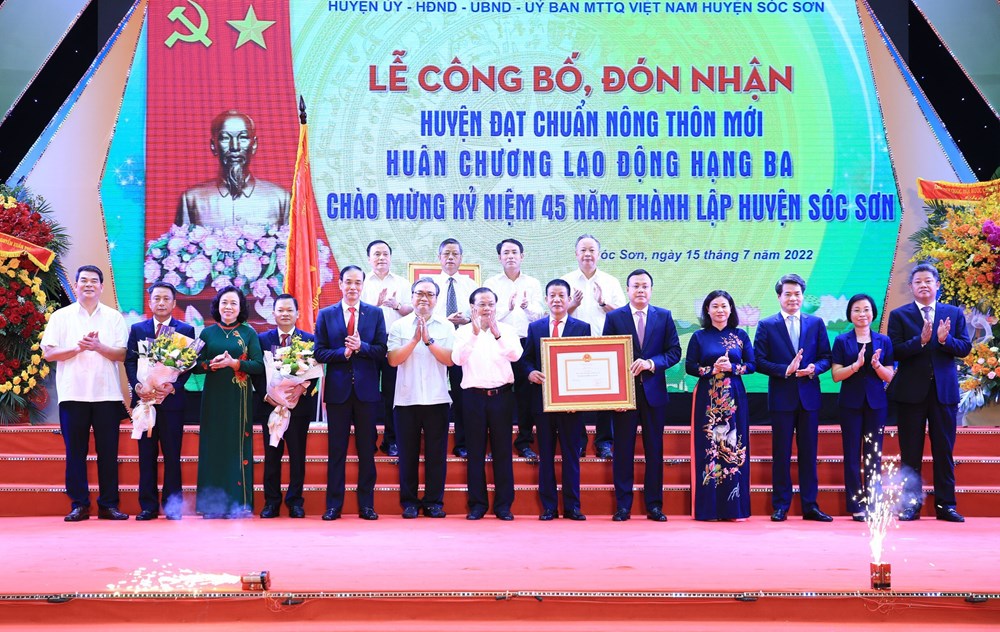 Huyện Sóc Sơn: Về đích Nông thôn mới, đón nhận Huân chương Lao động hạng Ba - ảnh 4