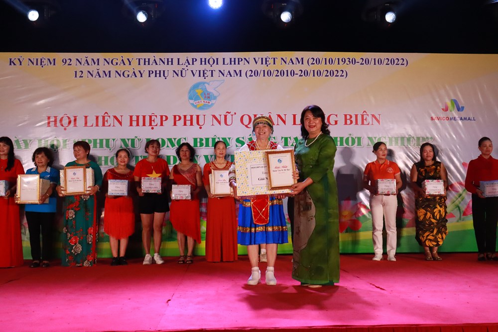 Hội LHPN quận Long Biên: Sôi nổi ngày hội “Phụ nữ Long Biên sáng tạo, khởi nghiệp” năm 2022 - ảnh 7