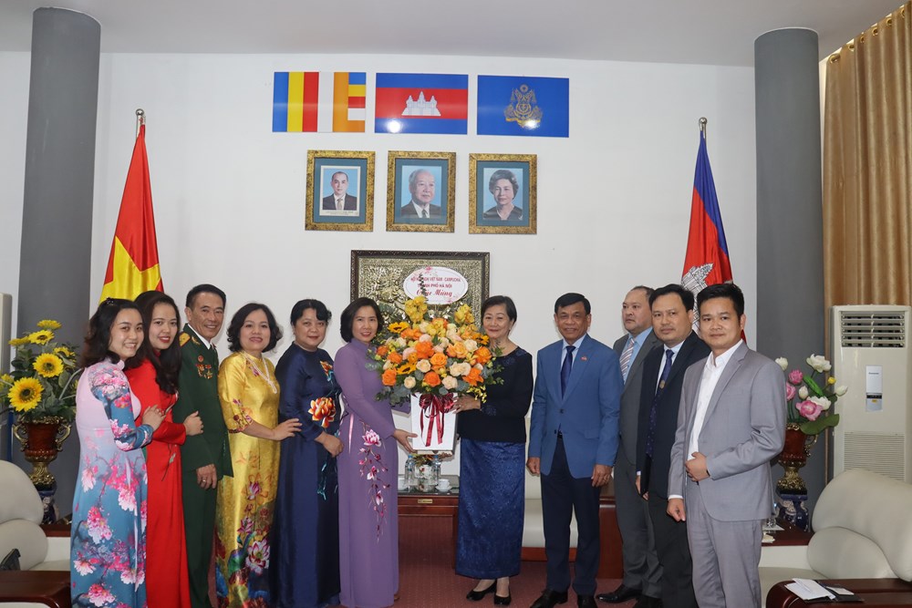 Gìn giữ và vun đắp tình đoàn kết, hữu nghị truyền thống Việt Nam- Campuchia - ảnh 2