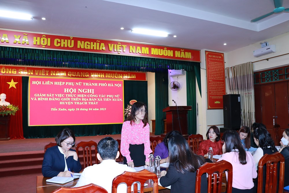 Hội LHPN Hà Nội: Giám sát việc thực hiện công tác phụ nữ và bình đẳng giới tại Thạch Thất - ảnh 7