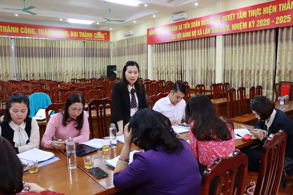 Hội LHPN Hà Nội: Giám sát việc thực hiện công tác phụ nữ và bình đẳng giới tại Thạch Thất - ảnh 2