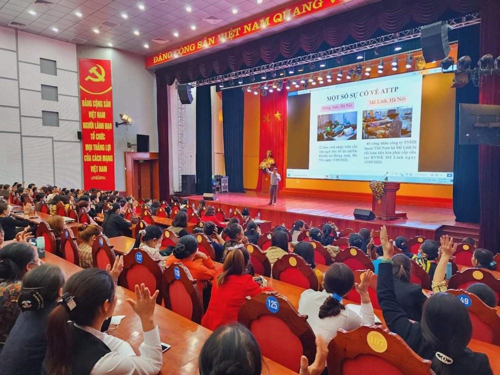 Hội LHPN huyện Mê Linh: Phòng chống tội phạm lừa đảo trên không gian mạng - ảnh 2