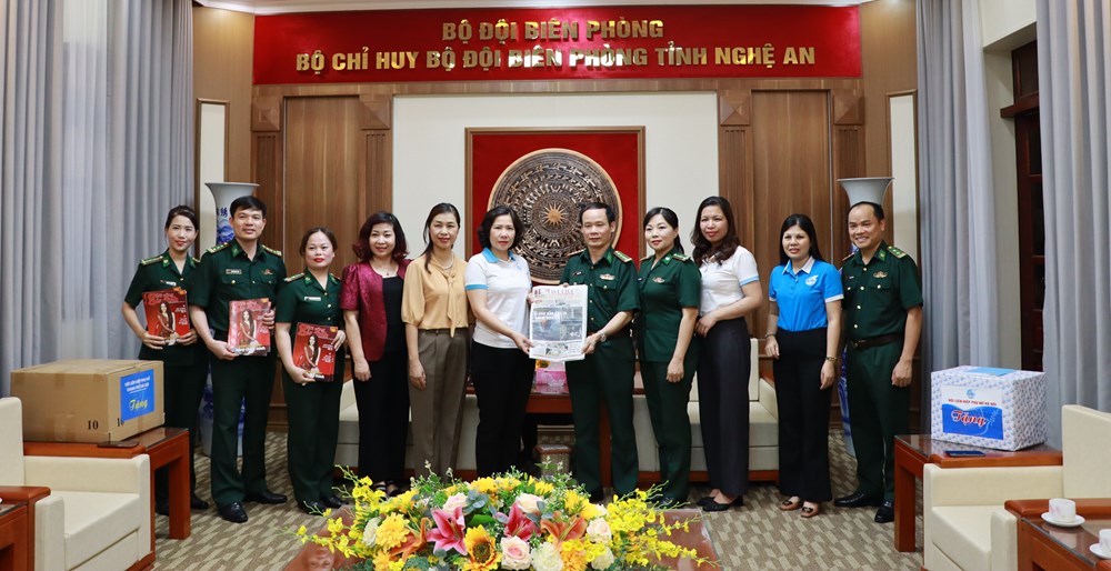 Hội LHPN Hà Nội thăm và làm việc với Bộ Chỉ huy Bộ đội biên phòng và Hội LHPN tỉnh Nghệ An - ảnh 6