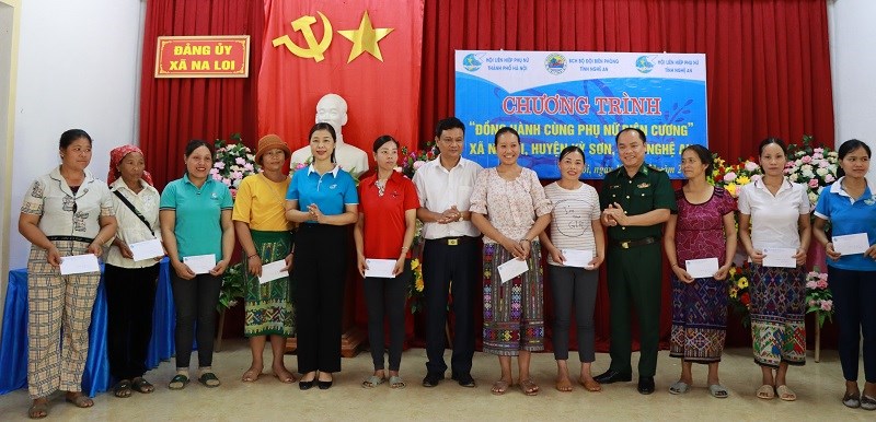 Hội LHPN Hà Nội: Hoàn thành tốt đẹp chương trình  “Đồng hành cùng phụ nữ biên cương” tại Nghệ An - ảnh 7