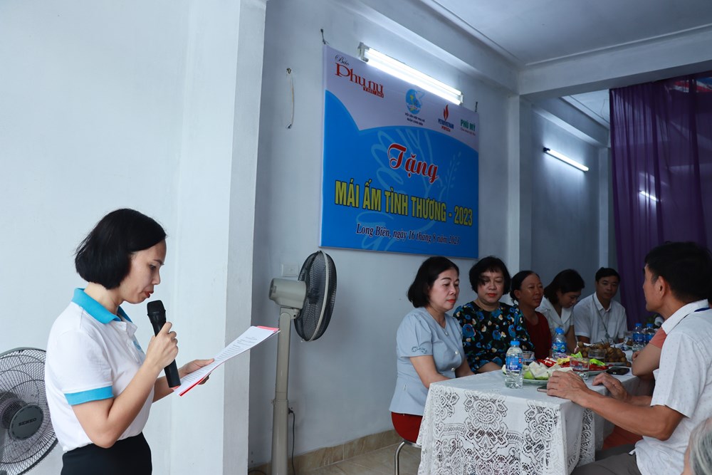 Bàn giao mái ấm tình thương cho phụ nữ khó khăn tại quận Long Biên - ảnh 2