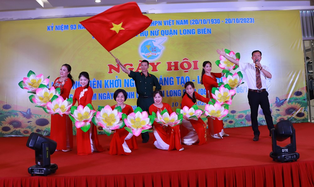 Tưng bừng Ngày hội phụ nữ Long Biên khởi nghiệp sáng tạo năm 2023 - ảnh 9