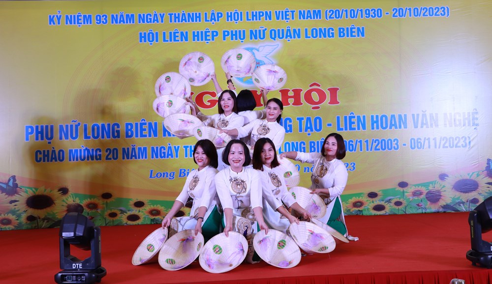 Tưng bừng Ngày hội phụ nữ Long Biên khởi nghiệp sáng tạo năm 2023 - ảnh 10