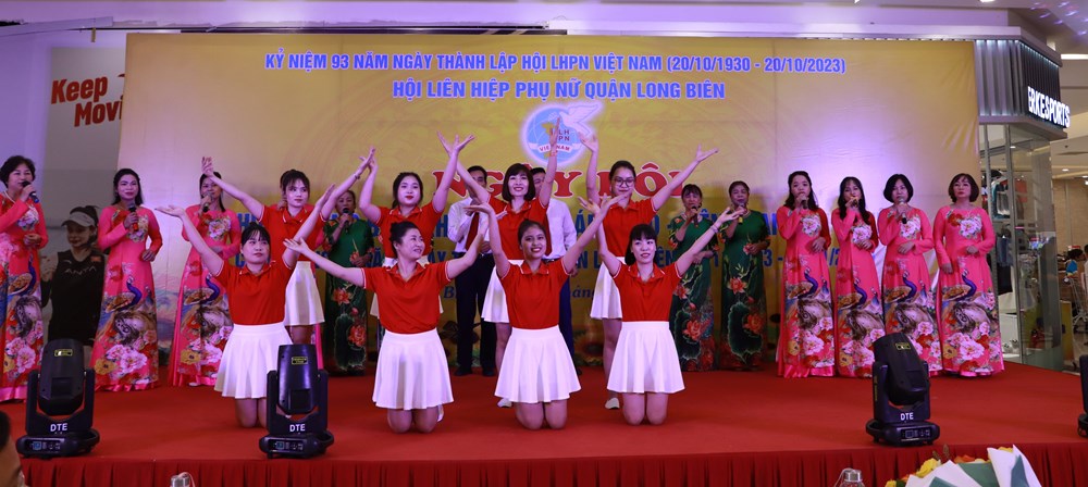 Tưng bừng Ngày hội phụ nữ Long Biên khởi nghiệp sáng tạo năm 2023 - ảnh 13