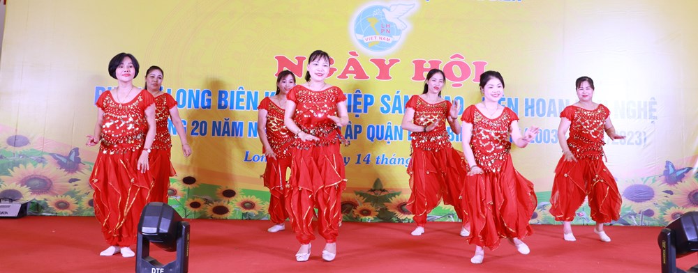 Tưng bừng Ngày hội phụ nữ Long Biên khởi nghiệp sáng tạo năm 2023 - ảnh 12