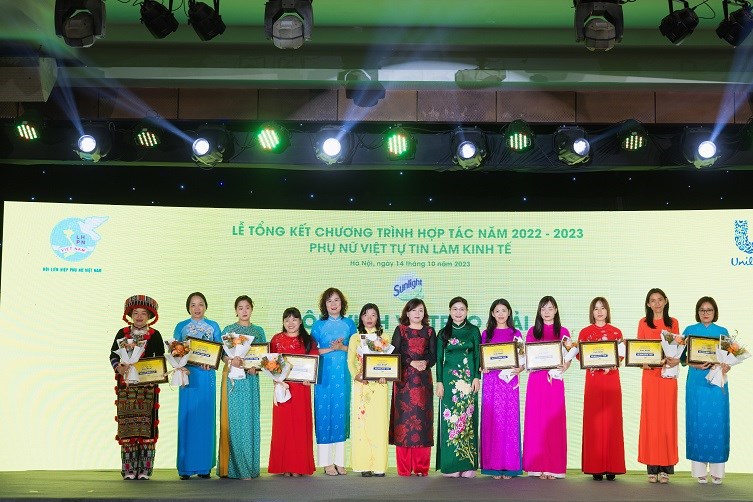 Tiếp tục đồng hành cùng phụ nữ Việt tự tin làm kinh tế - ảnh 4