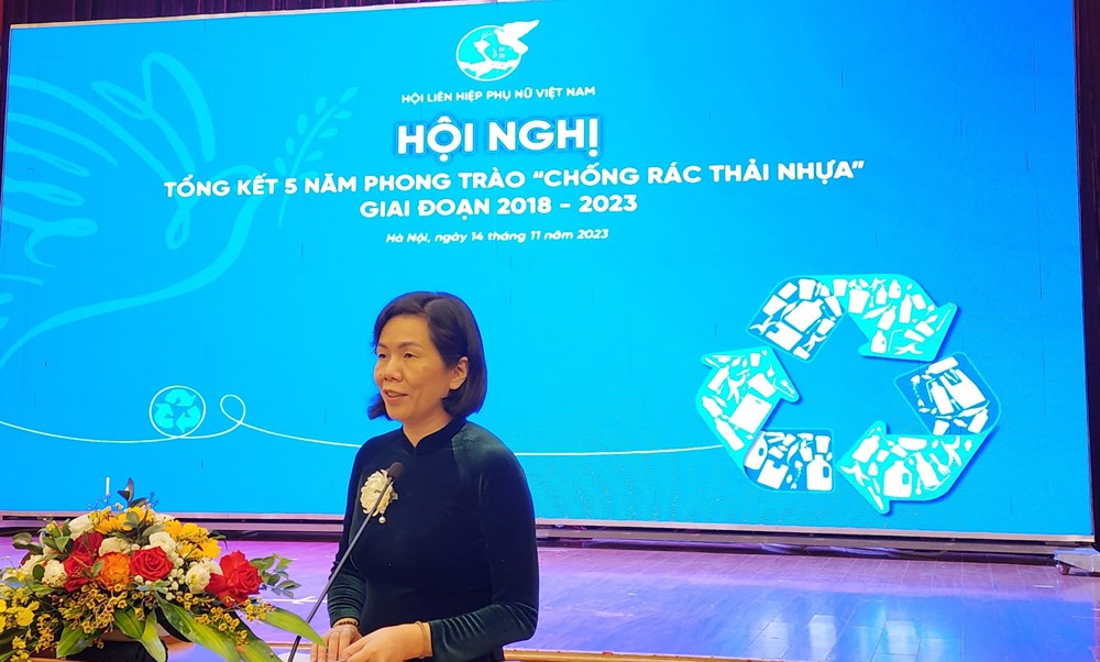 Hội LHPN Việt Nam khen thưởng 129 tập thể, cá nhân có thành tích xuất sắc trong phong trào “Chống rác thải nhựa”  - ảnh 1