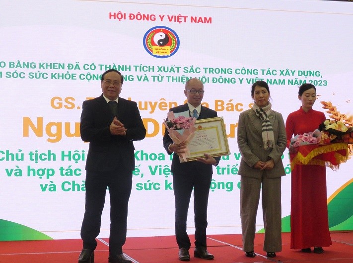 Nâng cao chất lượng điều trị và chăm sóc giảm nhẹ bệnh nhân ung thư - ảnh 6