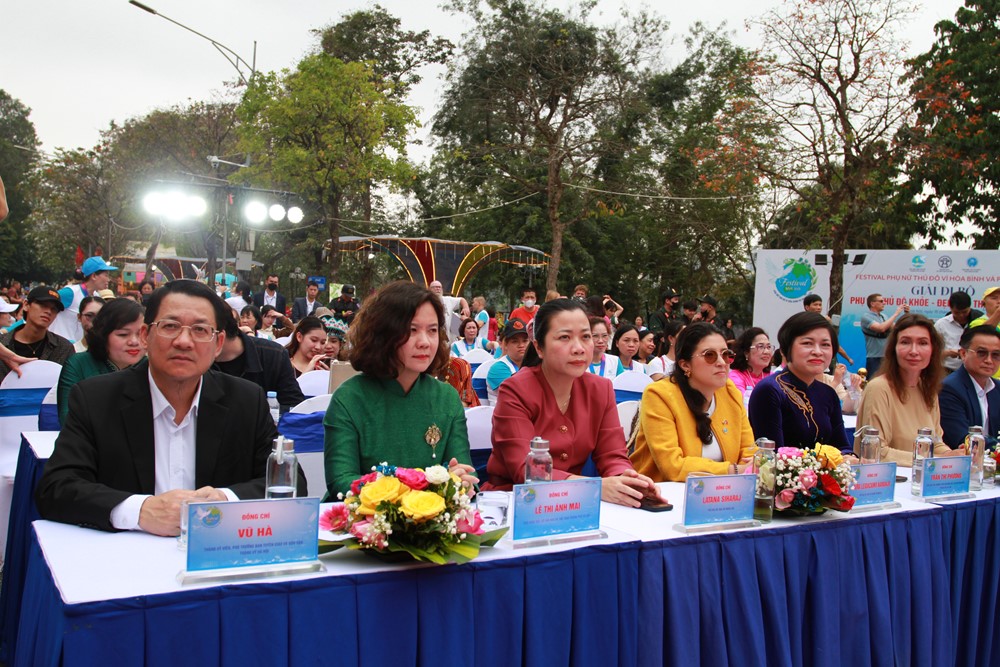 Những hình ảnh ấn tượng tại Festival “Phụ nữ Thủ đô vì hòa bình, phát triển” năm 2025 - ảnh 2