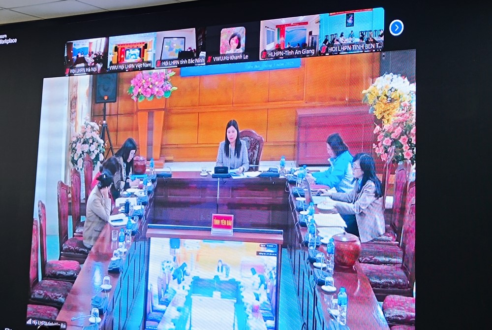 Các cấp Hội Phụ nữ Việt Nam  tích cực tham gia xây dựng Đảng, hệ thống chính - ảnh 3