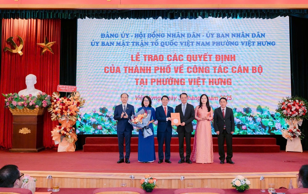 Đồng chí Đường Hoài Nam giữ chức Bí thư Đảng uỷ phường Việt Hưng, TP Hà Nội - ảnh 4