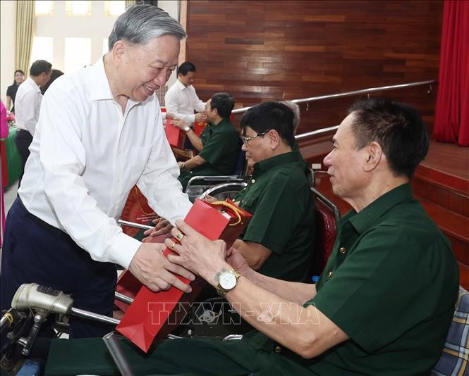 Tổng Bí thư Tô Lâm: Người có công là tài sản quý, là biểu tượng của ý chí, nghị lực Việt Nam - ảnh 3