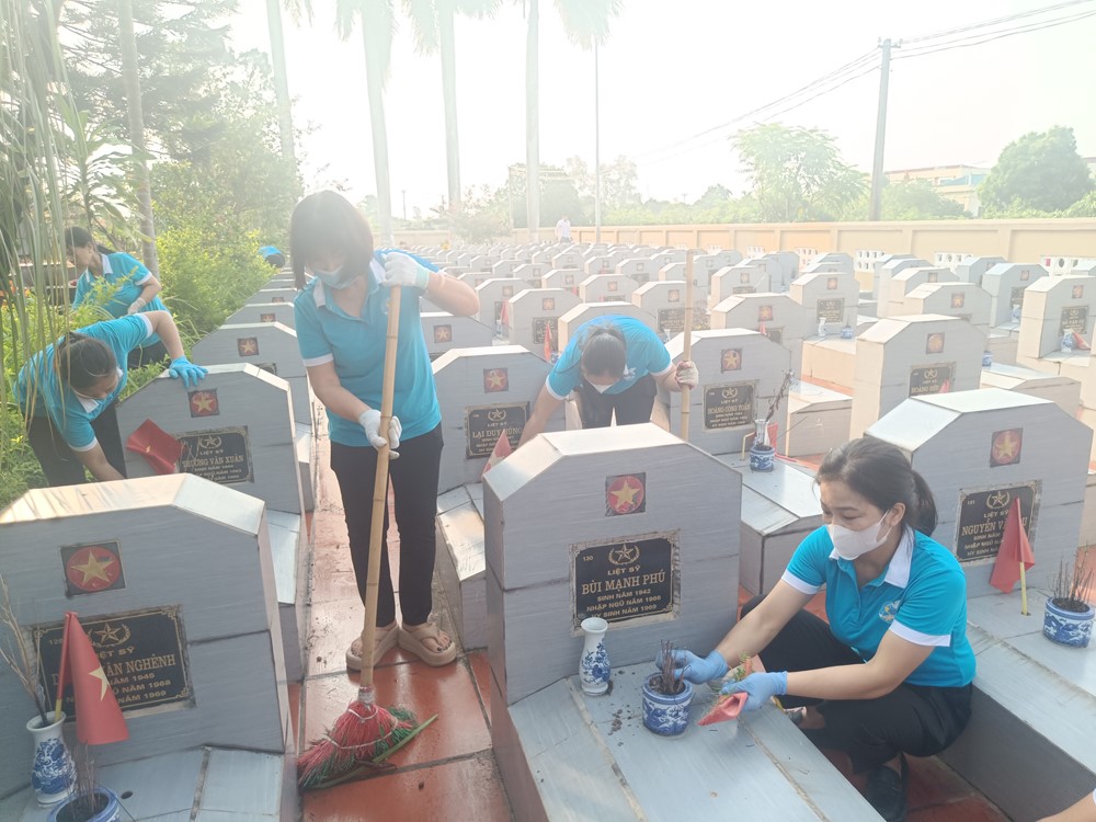 Ủy ban Mặt trận Tổ quốc Việt Nam TP Hà Nội phát động “Ngày cuối tuần xanh tháng 7”  - ảnh 9
