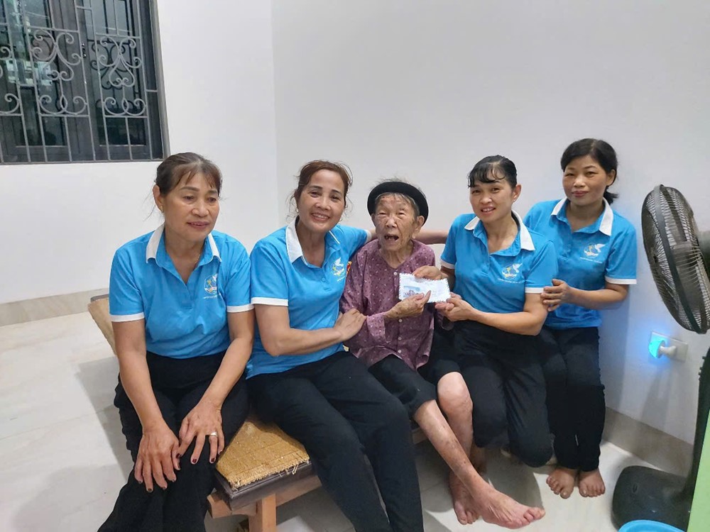 Hội LHPN xã Phù Đổng, Hà Nội có nhiều hoạt động nghĩa tình tháng 7 - ảnh 5