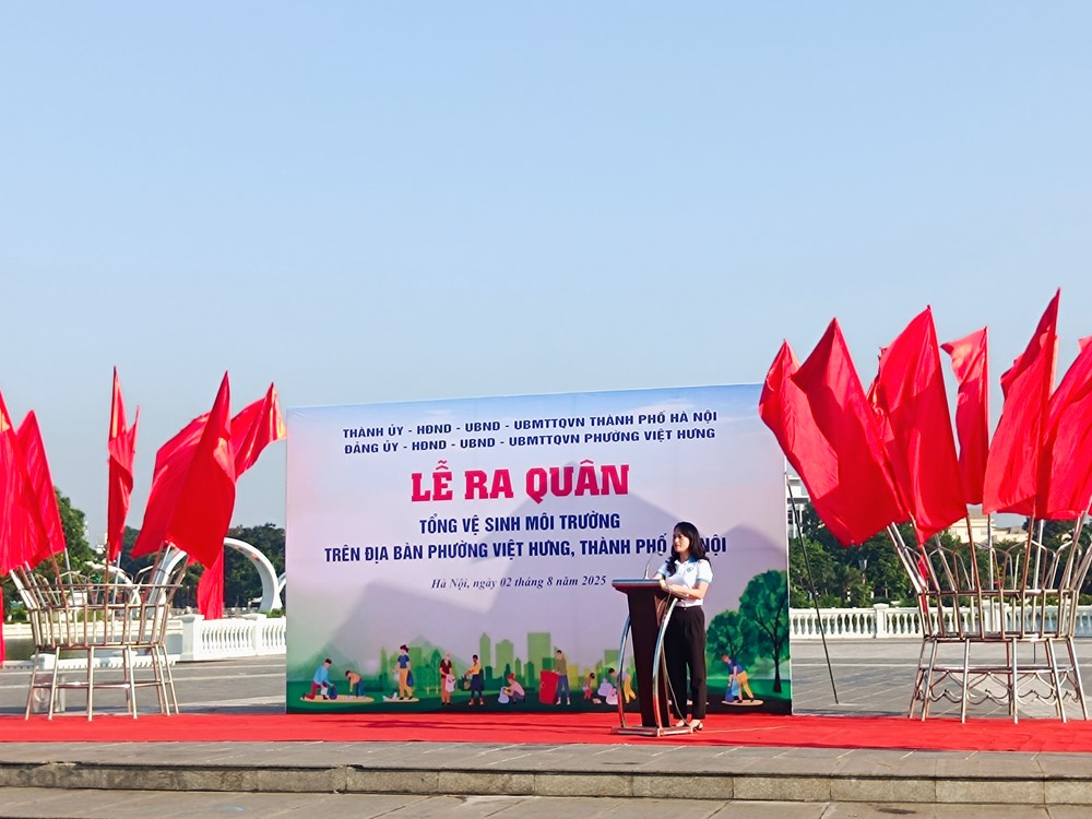 Phường Việt Hưng ra quân tổng vệ sinh môi trường - ảnh 5