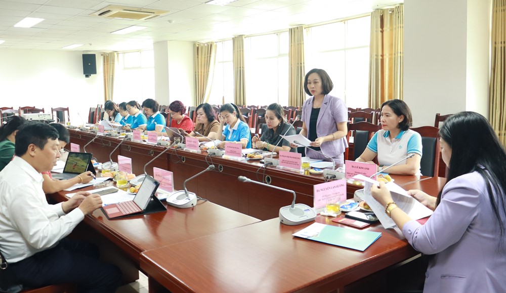 Hoạt động của Hội Phụ nữ Hà Nội có chiều sâu, khẳng định vai trò, vị thế của phụ nữ Thủ đô trong tình hình mới - ảnh 2