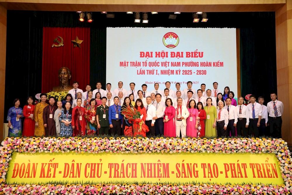 Phát huy vai trò của mặt trận trong tham gia xây dựng Đảng, xây dựng chính quyền - ảnh 2