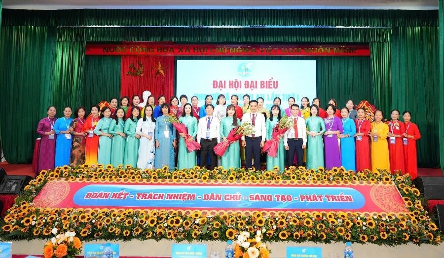 Phụ nữ xã Thuận An góp phần xây dựng xã ngày càng giàu đẹp, dân chủ, văn minh - ảnh 2