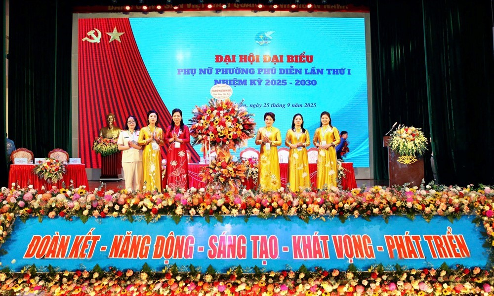 Hoàn thành Đại hội đại biểu phụ nữ lần thứ I, nhiệm kỳ 2025-2030 Hà Nội: 126/126 xã, phường đã t - ảnh 6