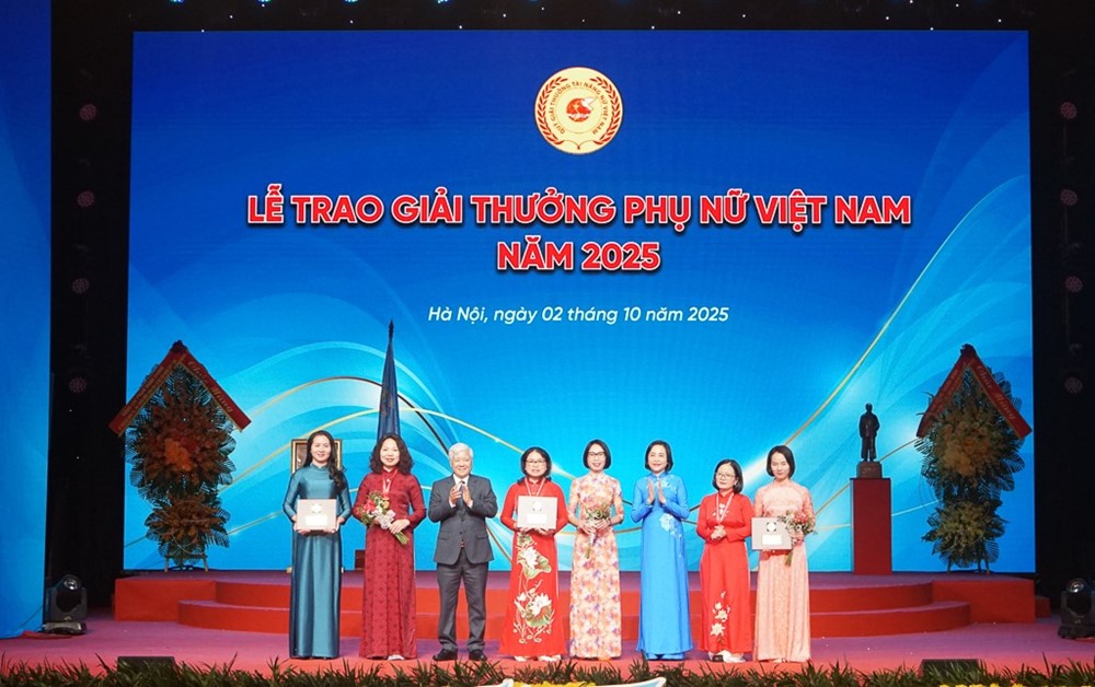 15 tập thể, cá nhân vinh dự nhận Giải thưởng Phụ nữ Việt Nam năm 2025 - ảnh 1