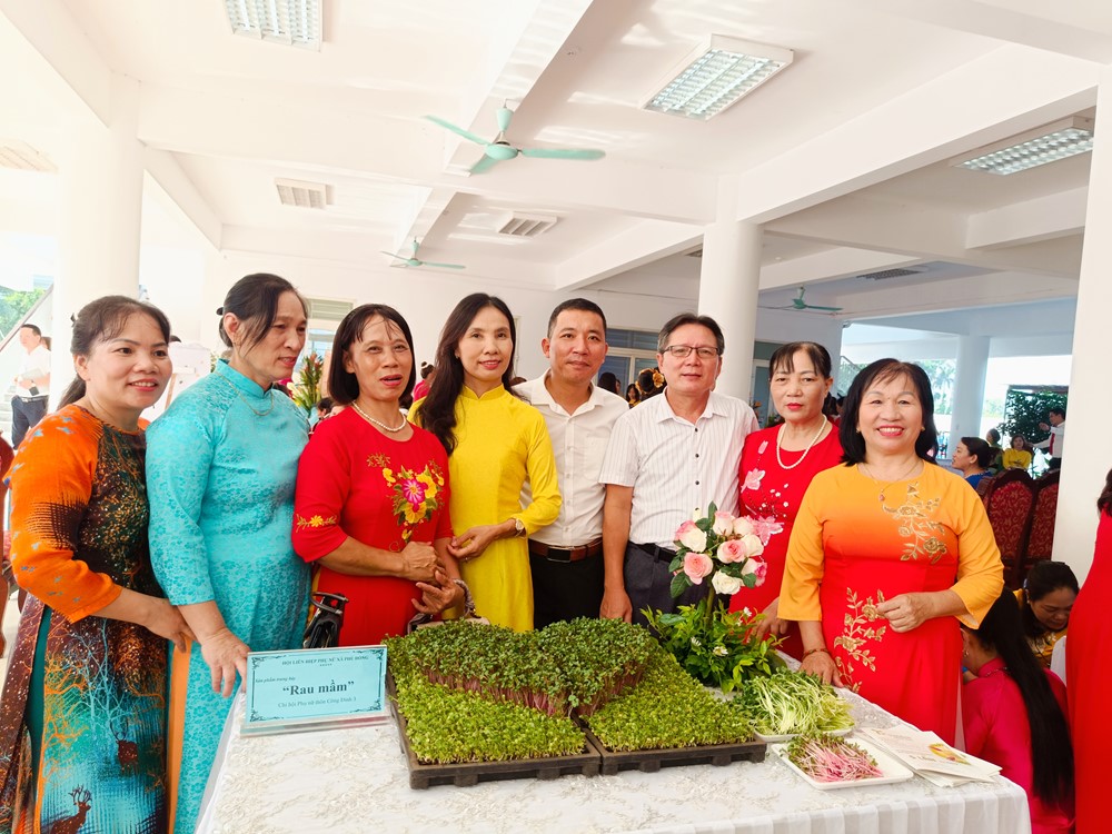 Hội Phụ nữ xã Phù Đổng xứng đáng là địa chỉ tin cậy của chị em phụ nữ - ảnh 7