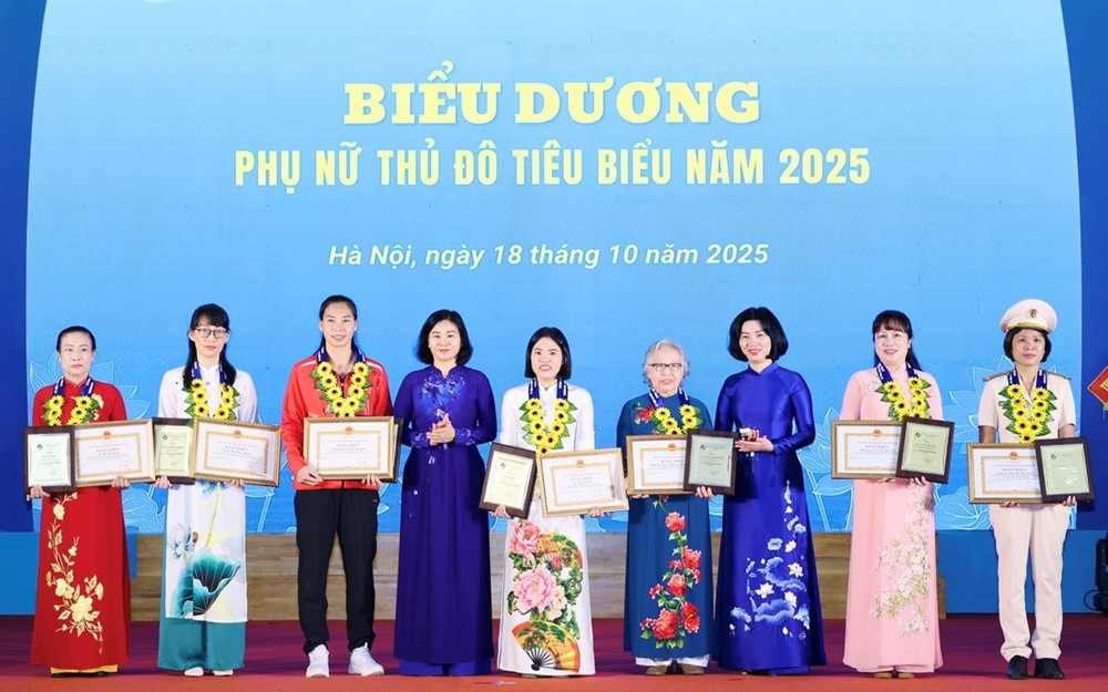 Phụ nữ Hà Nội luôn là điểm sáng với nhiều phong trào, mô hình tiêu biểu - ảnh 8