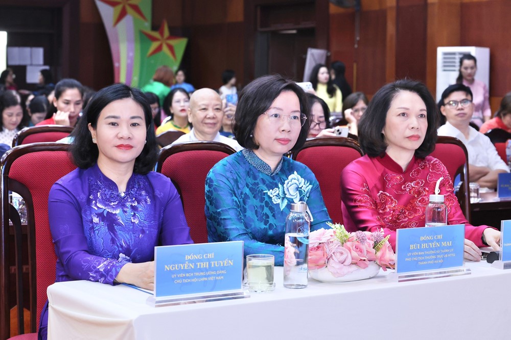 Phụ nữ Hà Nội luôn là điểm sáng với nhiều phong trào, mô hình tiêu biểu - ảnh 1