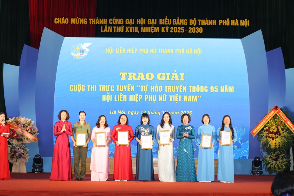 Phụ nữ Hà Nội luôn là điểm sáng với nhiều phong trào, mô hình tiêu biểu - ảnh 11