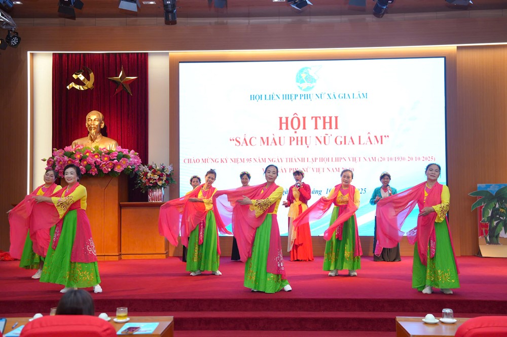 Hội thi “Sắc màu phụ nữ Gia Lâm” tôn vinh, biểu dương tài năng của chị em phụ nữ  - ảnh 7
