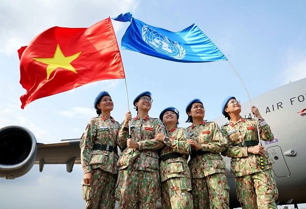 Xây dựng người phụ nữ Việt Nam đáp ứng yêu cầu phát triển và hội nhập quốc tế - ảnh 3