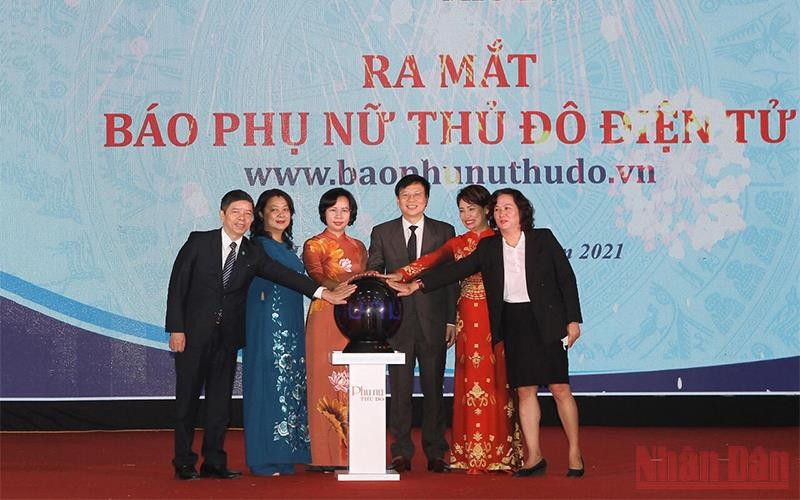 Báo Phụ nữ Thủ đô trong dòng chảy 100 năm Báo chí cách mạng - ảnh 3