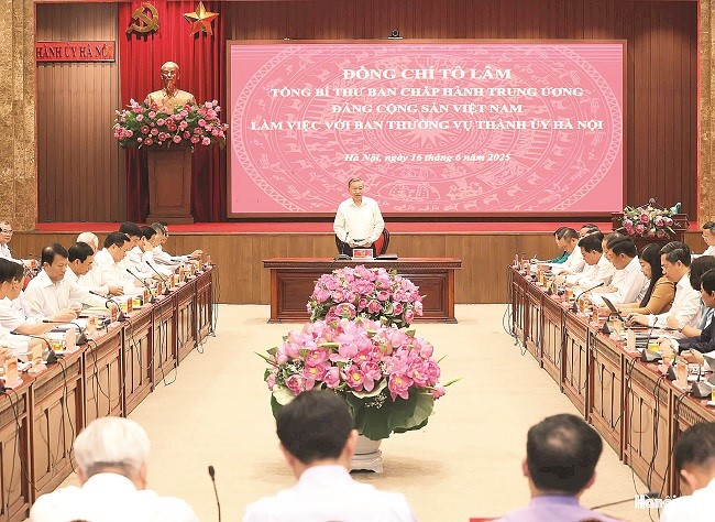 Bước đột phá chuyển mình của Đảng bộ thành phố Hà Nội - ảnh 2