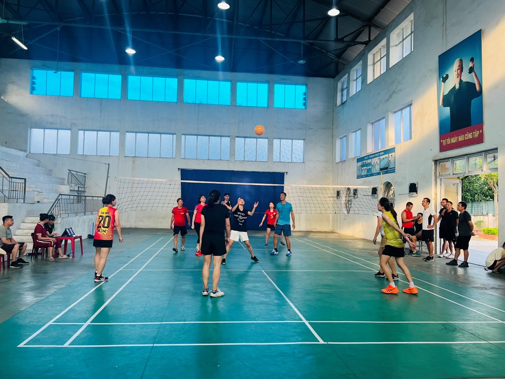 Đoàn VĐV của Hội LHPN Hà Nội tham gia Hội thi dân vũ và thể dục thể thao phụ nữ toàn quốc năm 2023 - ảnh 2