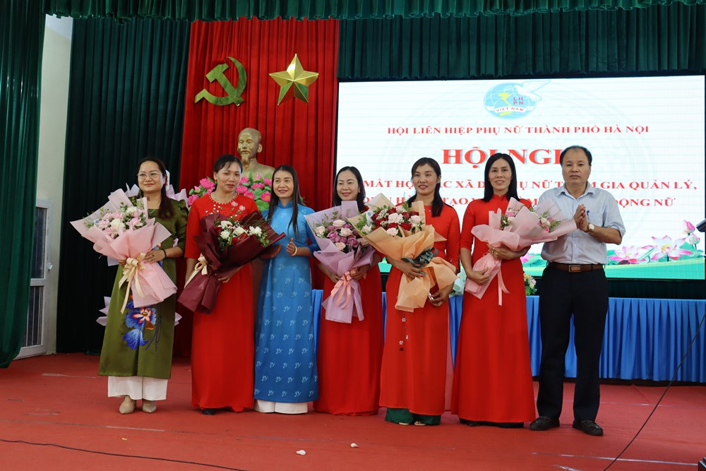 Phú Xuyên: Ra mắt hợp tác xã do phụ nữ tham gia quản lý, điều hành - ảnh 4