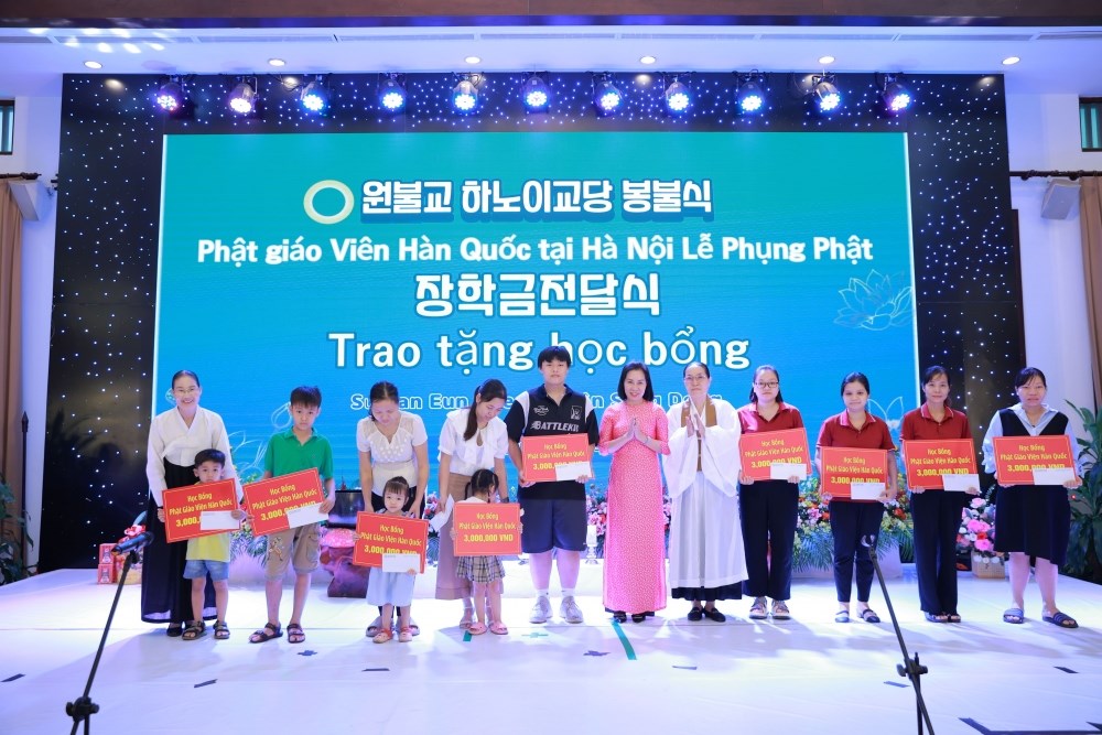Phật giáo Viên Hàn Quốc trao tặng 30 suất học bổng cho trẻ em - ảnh 3