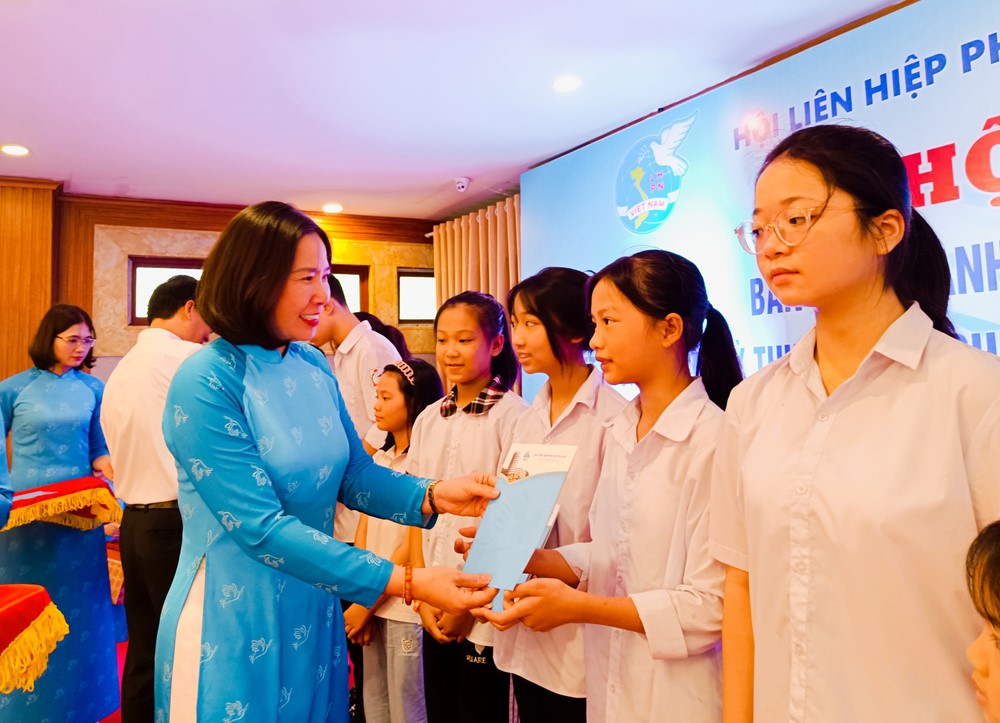 Nhiều kết quả nổi bật thực hiện Nghị quyết Đại hội phụ nữ TP Hà Nội  - ảnh 4
