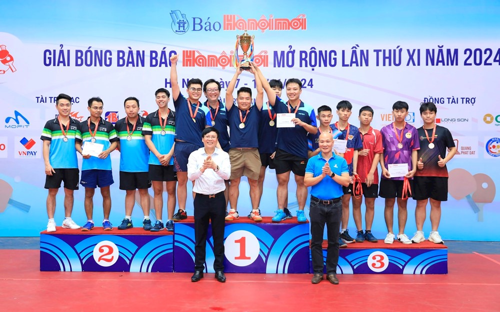 Bế mạc Giải Bóng bàn các câu lạc bộ Hà Nội mở rộng, tranh Cúp Báo Hànộimới lần thứ XI  - ảnh 2