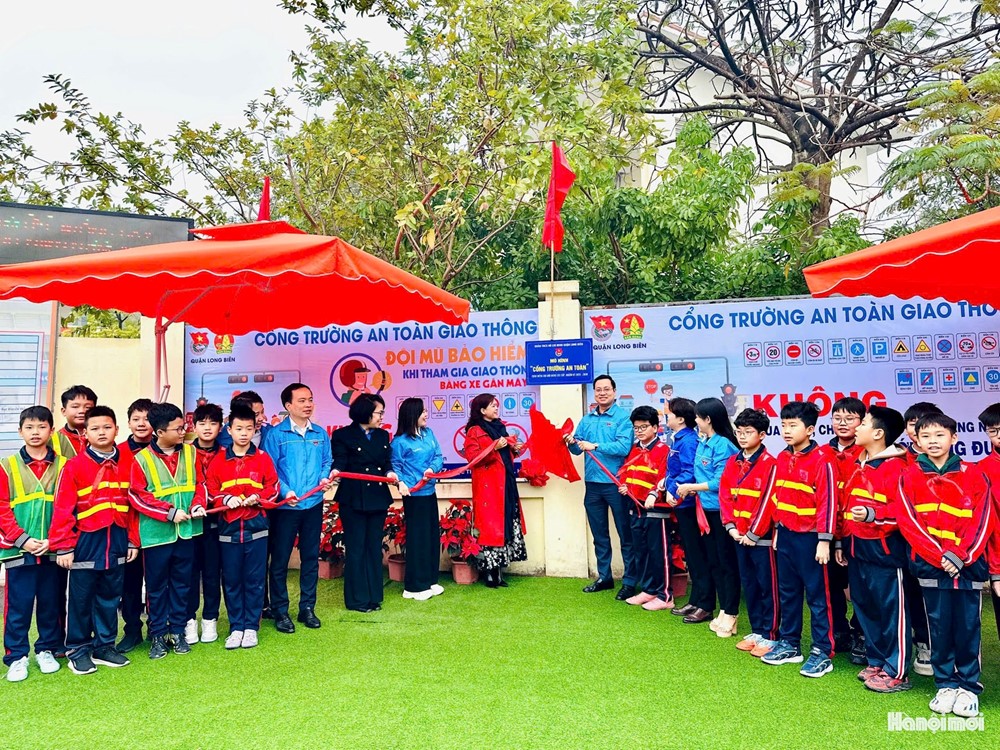 Thành Đoàn Hà Nội phát động “Tết trồng cây Đời đời nhớ ơn Bác Hồ” xuân Ất Tỵ  - ảnh 4