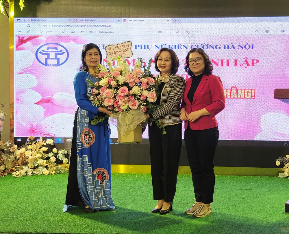 Câu lạc bộ Phụ nữ kiên cường Hà Nội lan tỏa tinh thần tự tin, nghị lực và tỏa sáng  - ảnh 1