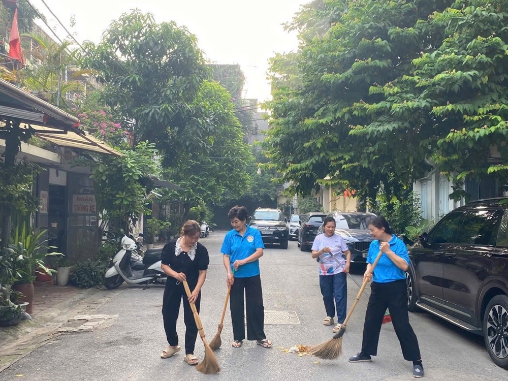 Hội viên phụ nữ hưởng ứng Ngày “Cuối tuần xanh”  - ảnh 9