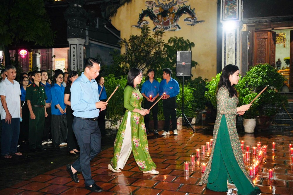 Phường Hai Bà Trưng tổ chức Lễ dâng hương tri ân nhân kỷ niệm ngày Thương binh liệt sĩ  - ảnh 5